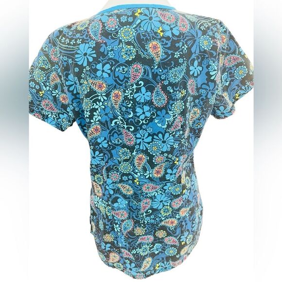 (2) UA Women’s Scrub tops, set of (2), size small. - Picture 2 of 8